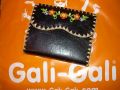 Cartera bordada 
