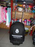 MOCHILA CON CARRO REAL MADRID NEGRA